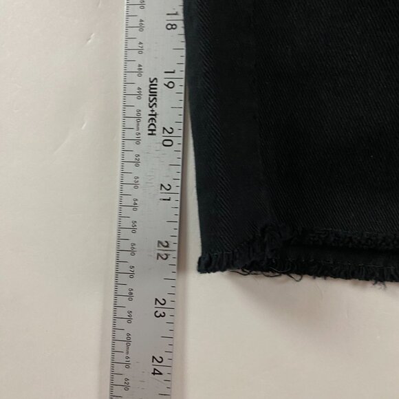 NWT True Religion Ricky Relaxed Straight Jean Shorts Men's 31 Measures 34 Black - Picture 14 of 15